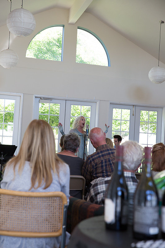 Janice-Cook-Sings-8244.jpg